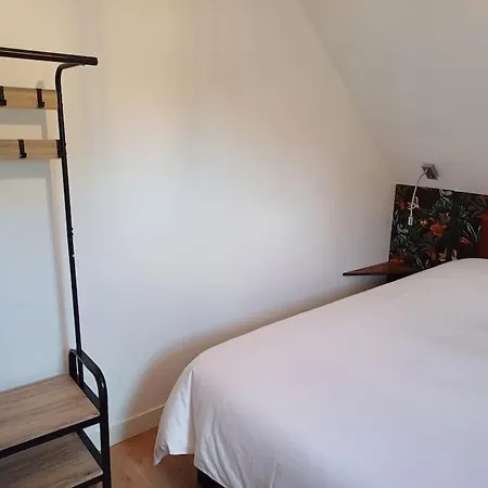 Au Petit Nid Apartamento Bergues Exterior foto